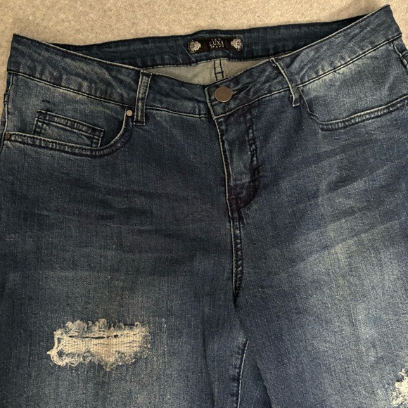 Tru Luxe Jeans slouchy boyfriend plaid flannel patches & holes 31/12p - Picture 2 of 13